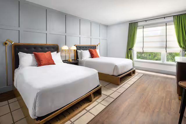 Ponce de Leon Place — Guest room