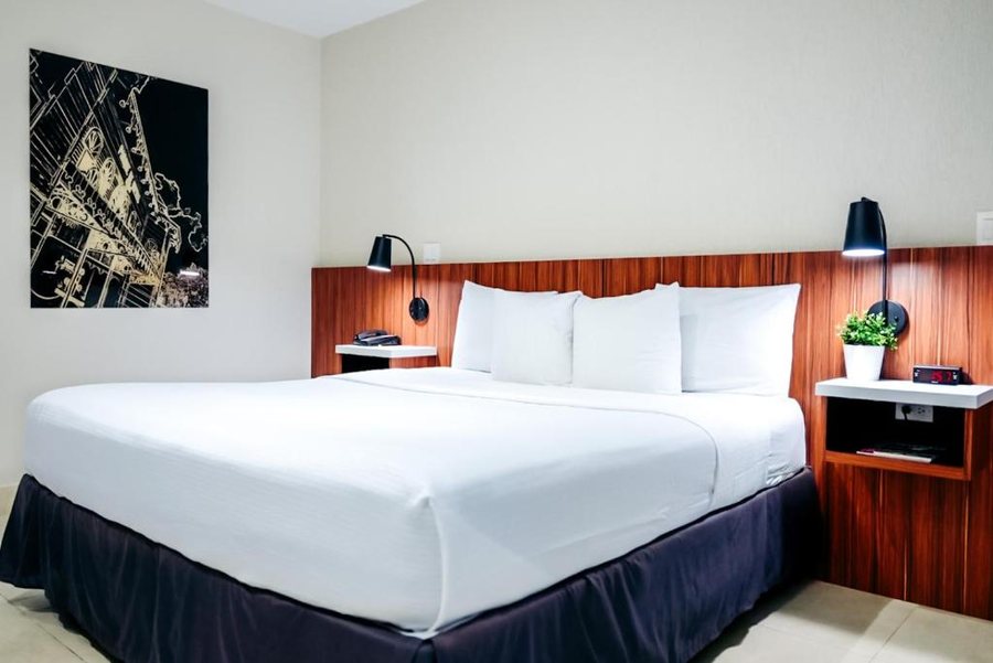 Ponce Plaza Hotel Casino — Guest room