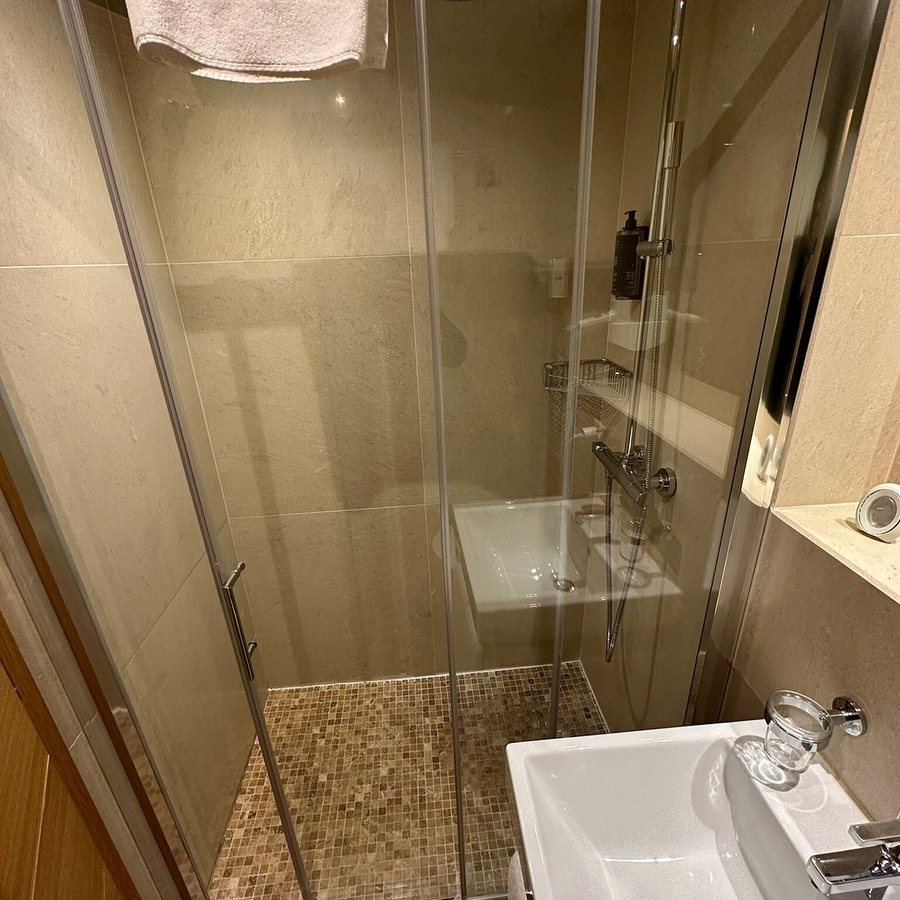 Popp s Resort — Bathroom