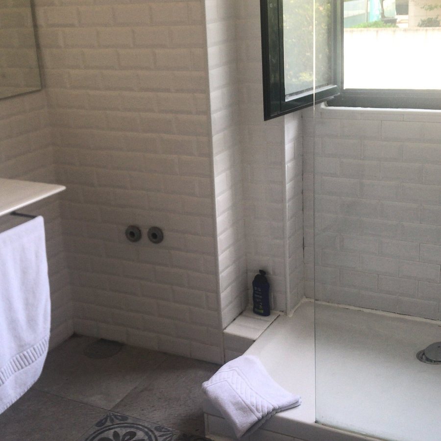 Porto Music Guest House — Bathroom