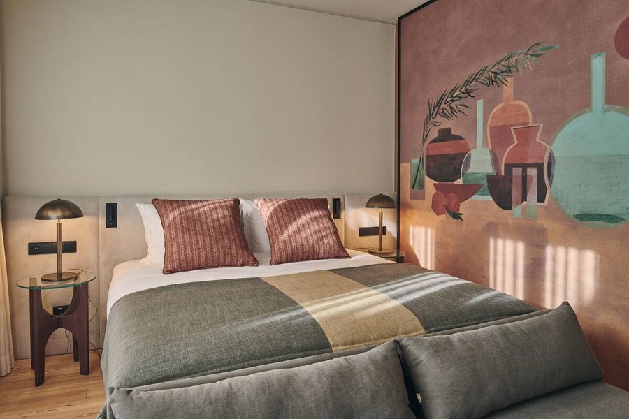 Prim Proper — Guest room
