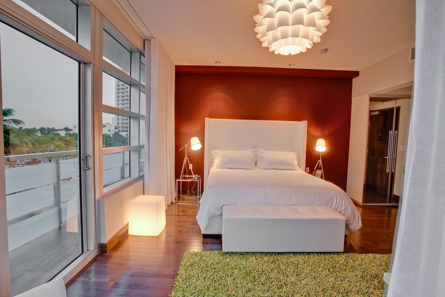 Prime Hotel — Guest room