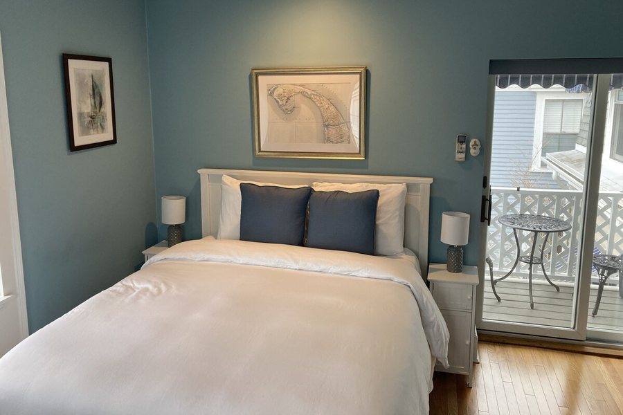 Prince Albert Guest House — Guest room
