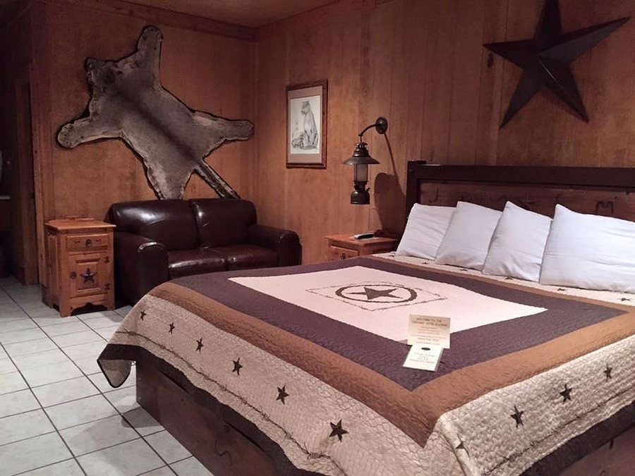 Prude Ranch — Guest room