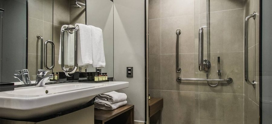Pullman Sao Paulo Vila Olimpia — Bathroom