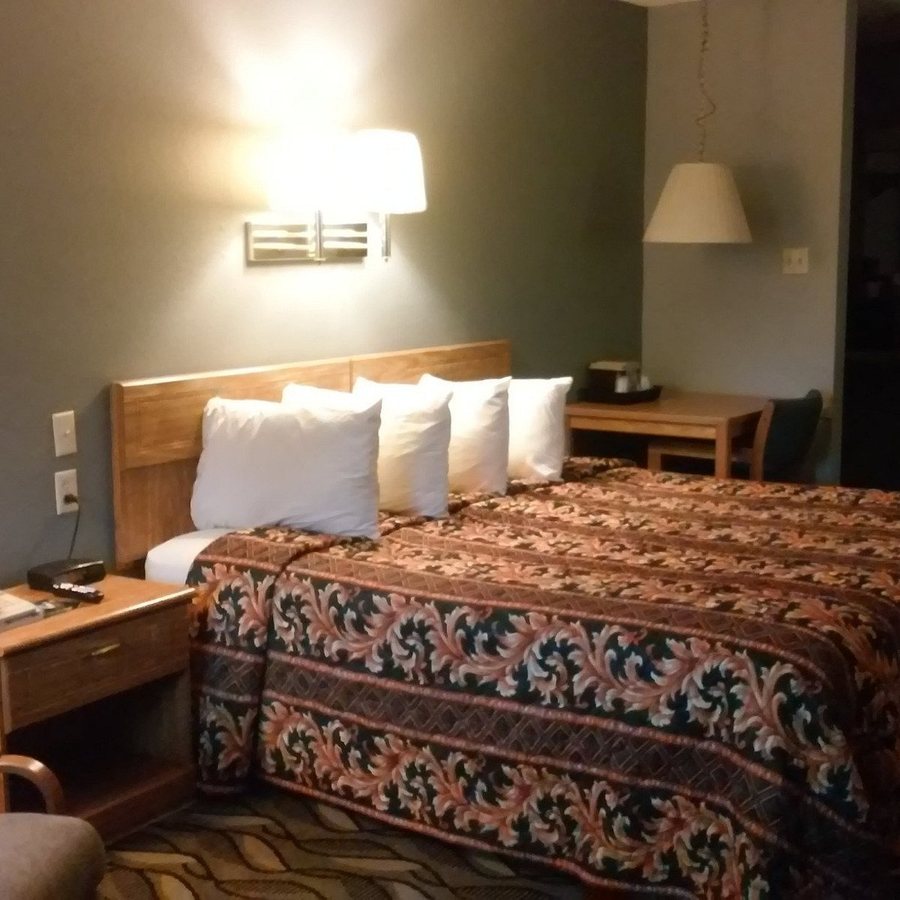 Purple Sage By Oyo Snyder Tx — Guest room