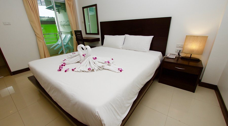 Q Victory Patong — Guest room