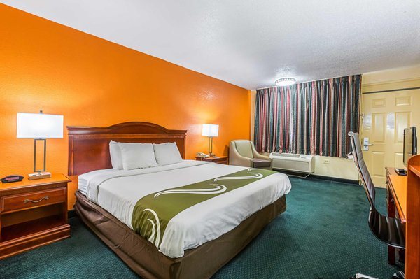 Quality Inn Atlanta Northeast I 85 — Guest room