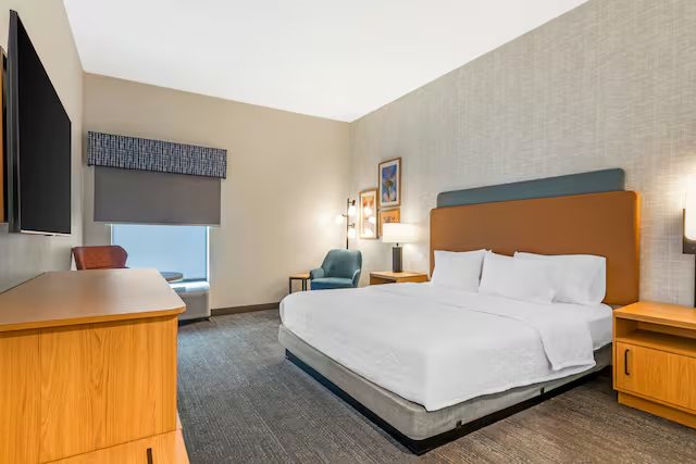 Quality Inn Broken Arrow Tulsa — Guest room
