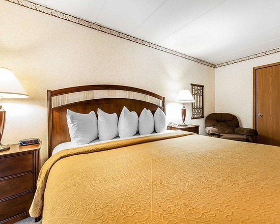 Quality Inn Chillicothe — Guest room