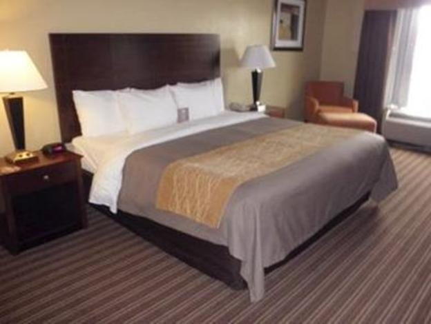 Quality Inn Clarksdale Mississippi — Guest room