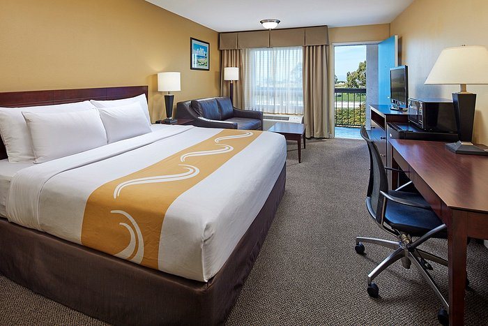 Quality Inn Encinitas Near Legoland — Guest room