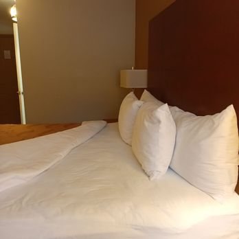 Quality Inn Harpers Ferry West Virginia — Guest room
