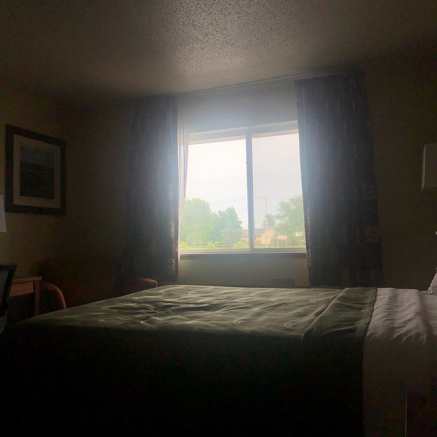 Quality Inn Mineral Point — Guest room