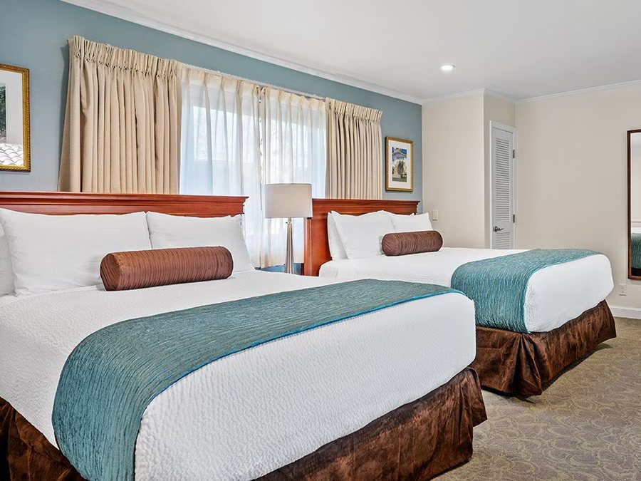 Quality Inn Near Downtown Santa Barbara — Guest room