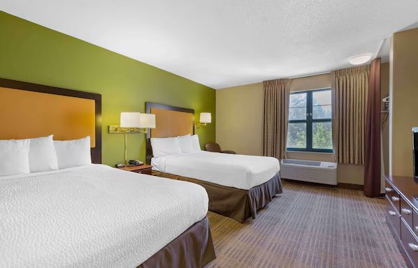 Quality Inn Near Hampton Coliseum — Guest room