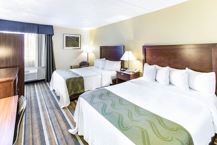 Quality Inn — Guest room