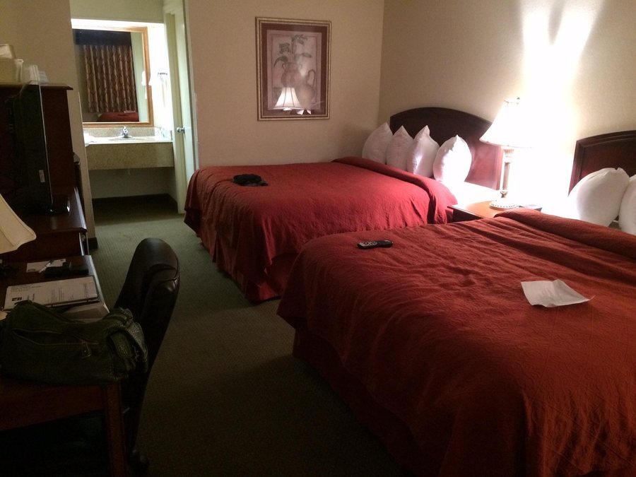 Quality Inn Pelham I 65 Exit 246 — Guest room