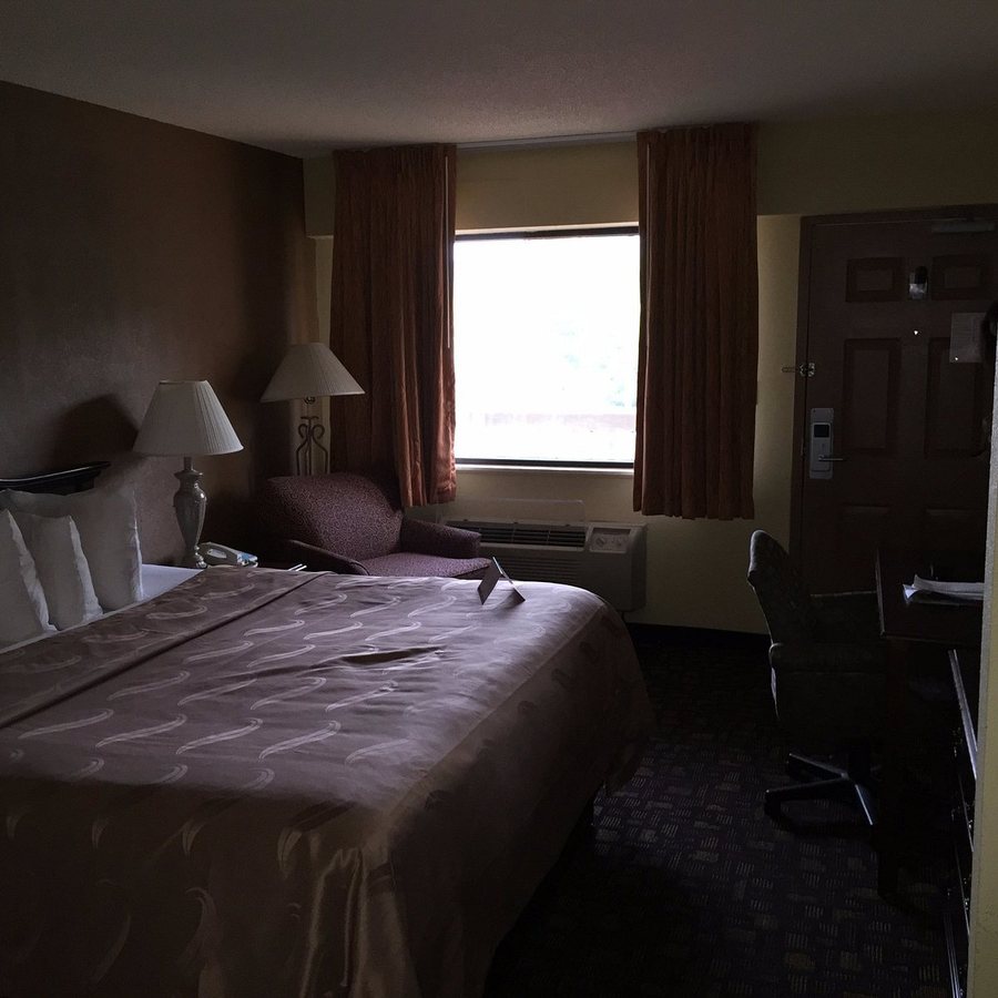 Quality Inn Salem I 81 — Guest room