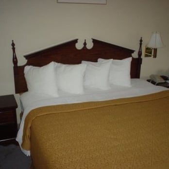 Quality Inn Schenectady Albany — Guest room