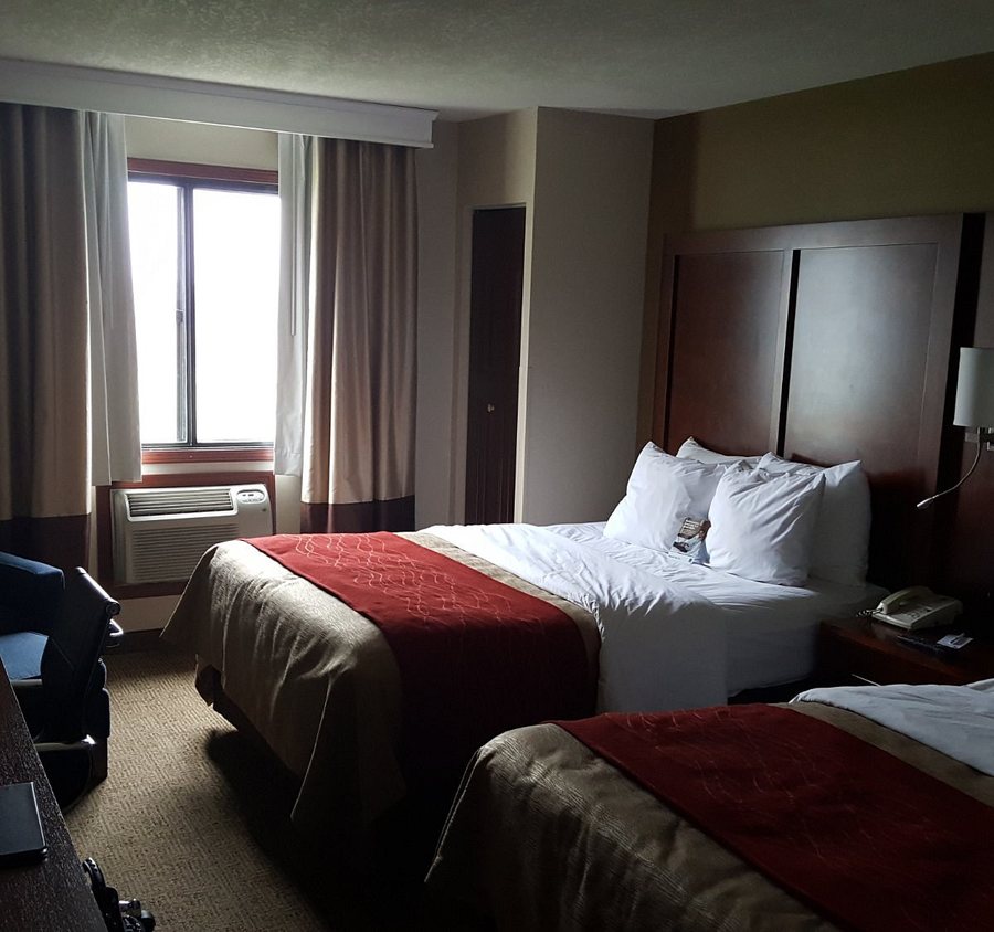 Quality Inn Suites Boonville Columbia Boonville Missouri — Guest room