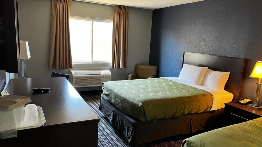 Quality Inn Suites Colby — Guest room