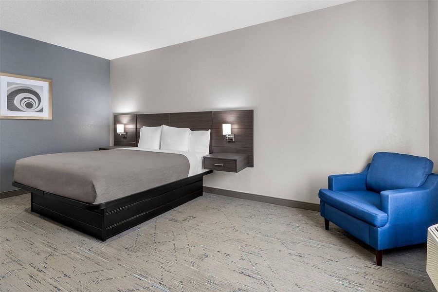 Quality Inn Surfside Myrtle Beach — Guest room