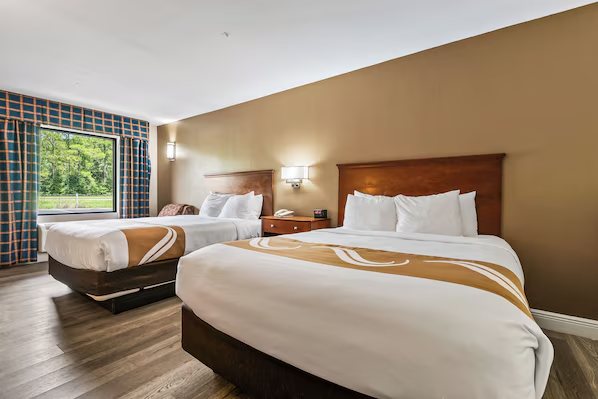 Quality Inn — Guest room