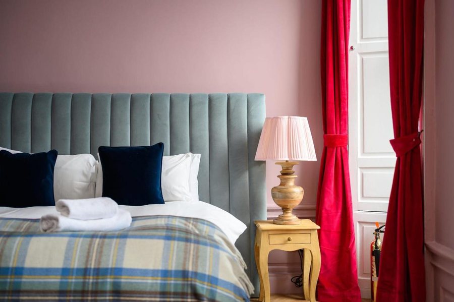 Queen Charlotte Guesthouse — Guest room