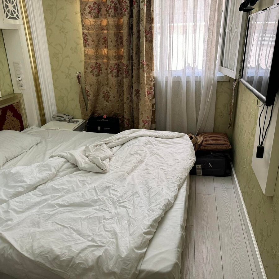 Queens Land Istanbul Istanbul — Guest room