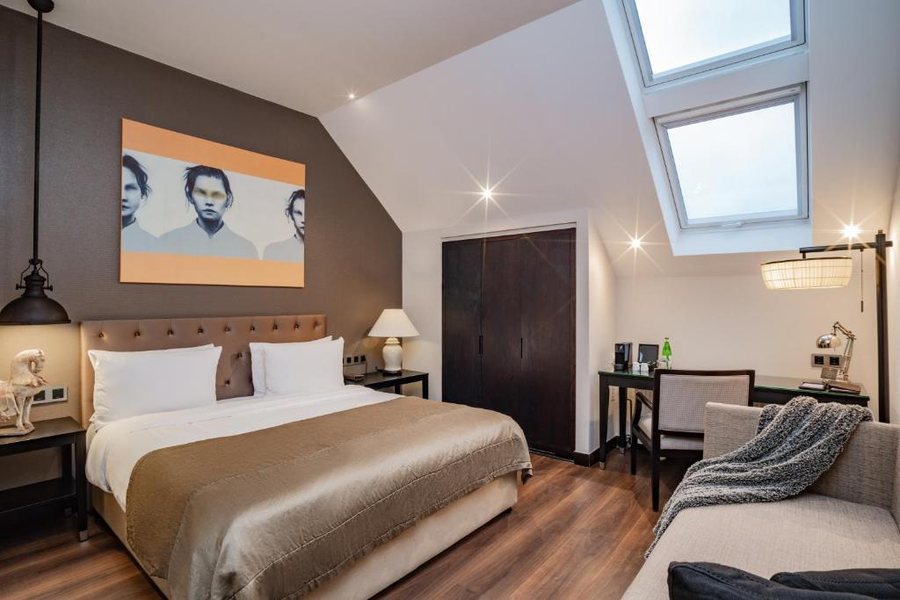 Quentin Berlin Hotel — Guest room