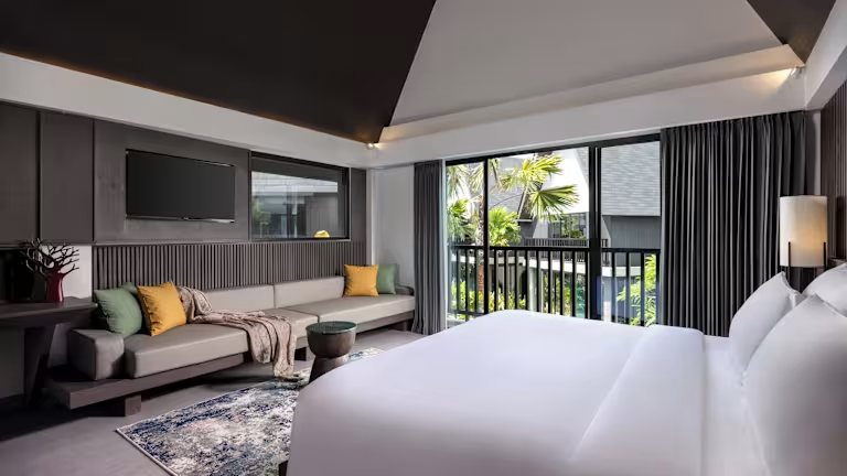 Quenzo Beach Resort — Guest room