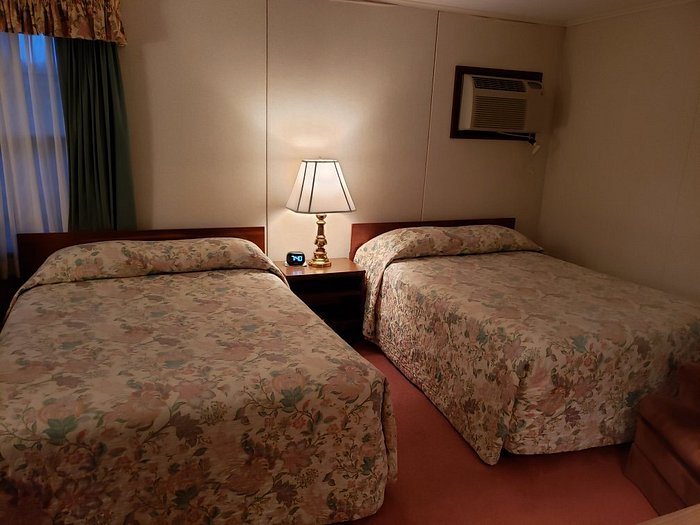 Quiet Haven Motel — Guest room