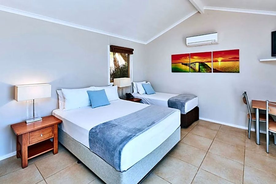 RAC Monkey Mia Dolphin Resort — Guest room