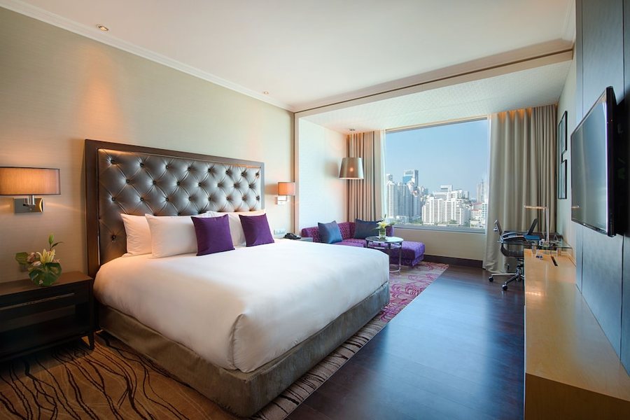 Radisson Blu Plaza Hotel Bangkok — Guest room