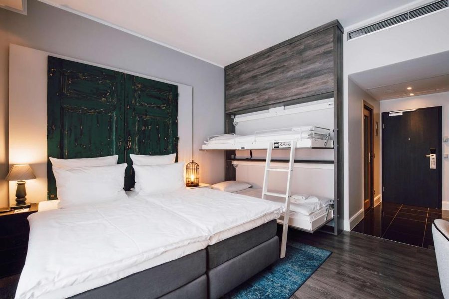 Radisson Hotel Berlin Charlottenburg — Guest room
