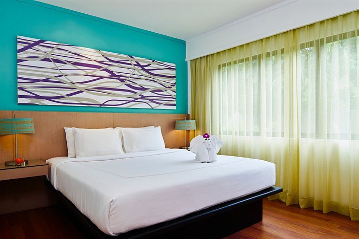 Radisson Resort Suites Phuket — Guest room