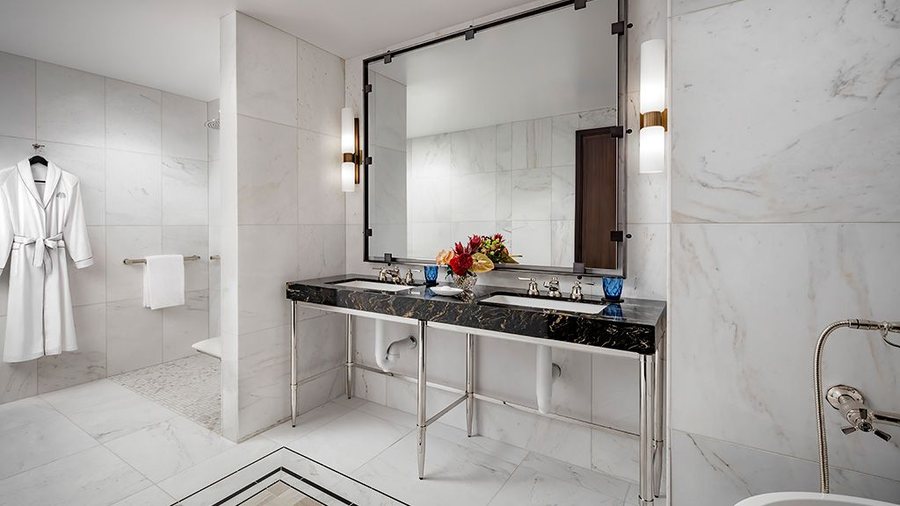 Raffles Boston — Bathroom