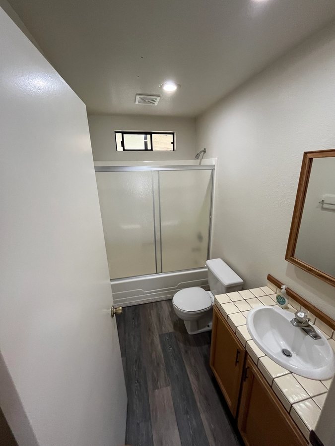 Ramblin Redwoods Campground and RV Park — Bathroom