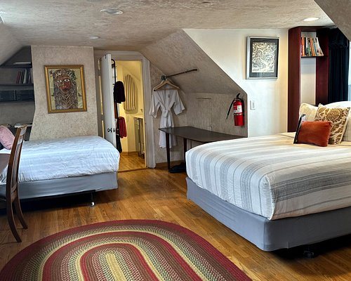 Ray s Bucktown Bed and Breakfast Chicago Illinois — Guest room