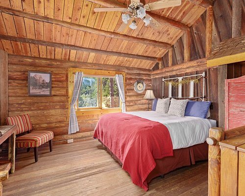 Red Horse Mountain Ranch — Guest room