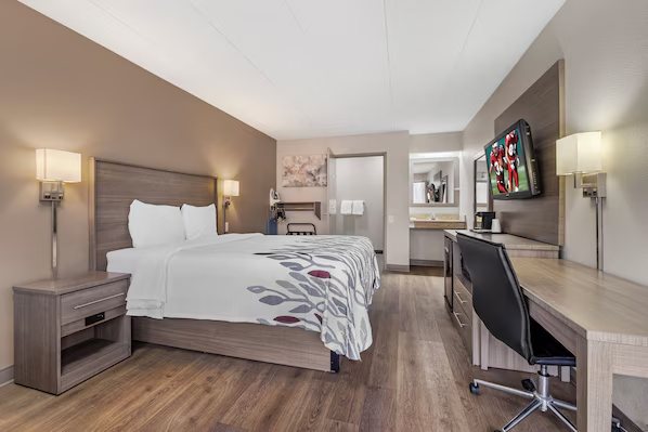 Red Roof Inn Parsippany — Guest room