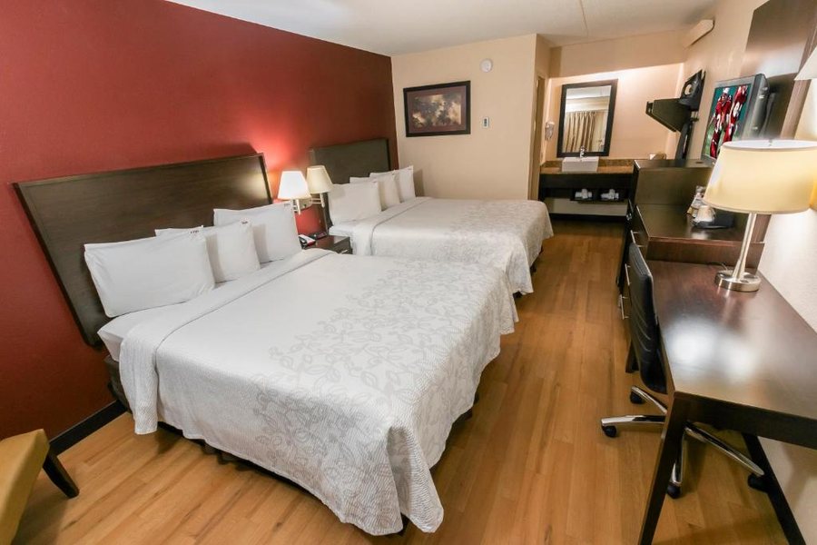 Red Roof Inn Washington DC Laurel — Guest room