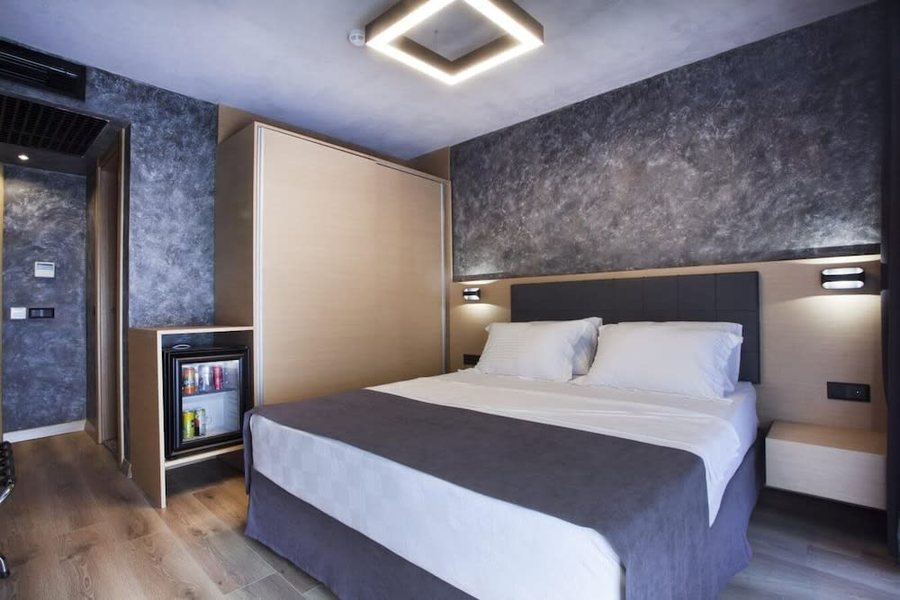 Red Stone Hotel Istanbul — Guest room