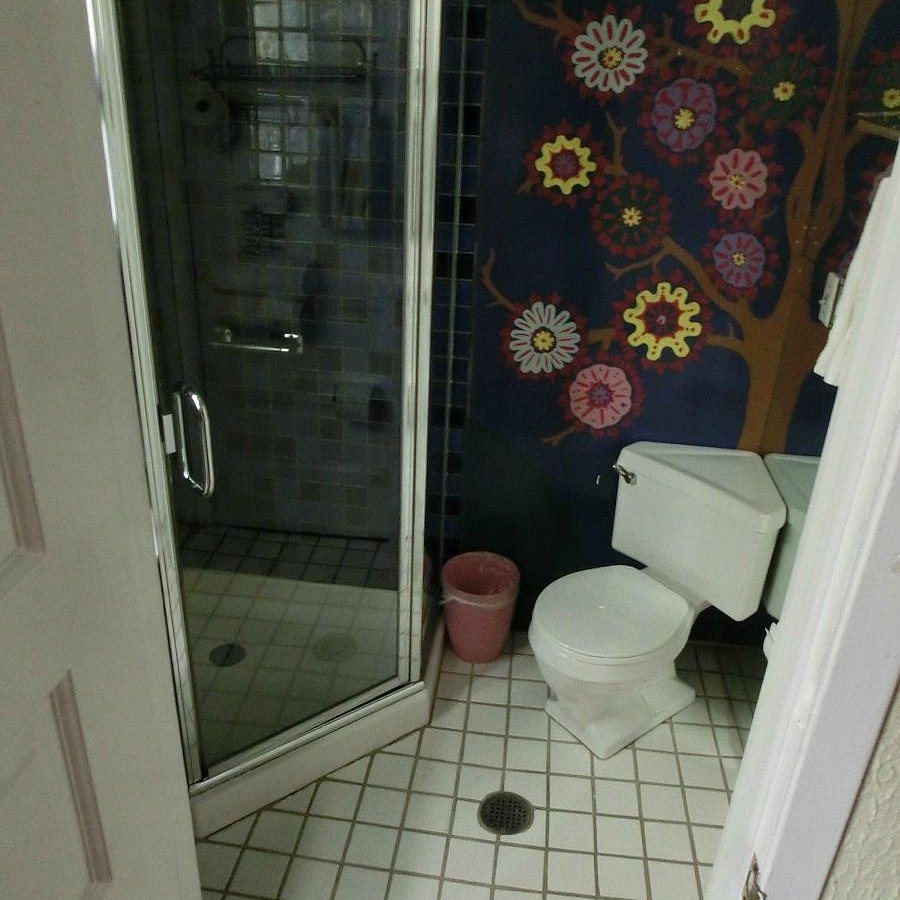 Red Victorian LLC — Bathroom
