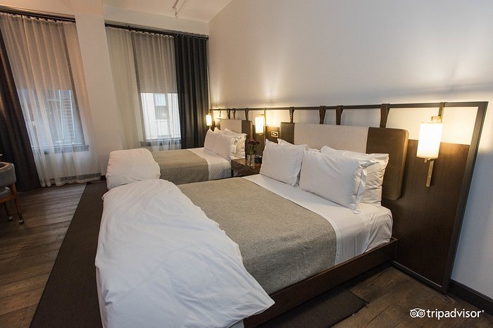 Refinery Hotel — Guest room