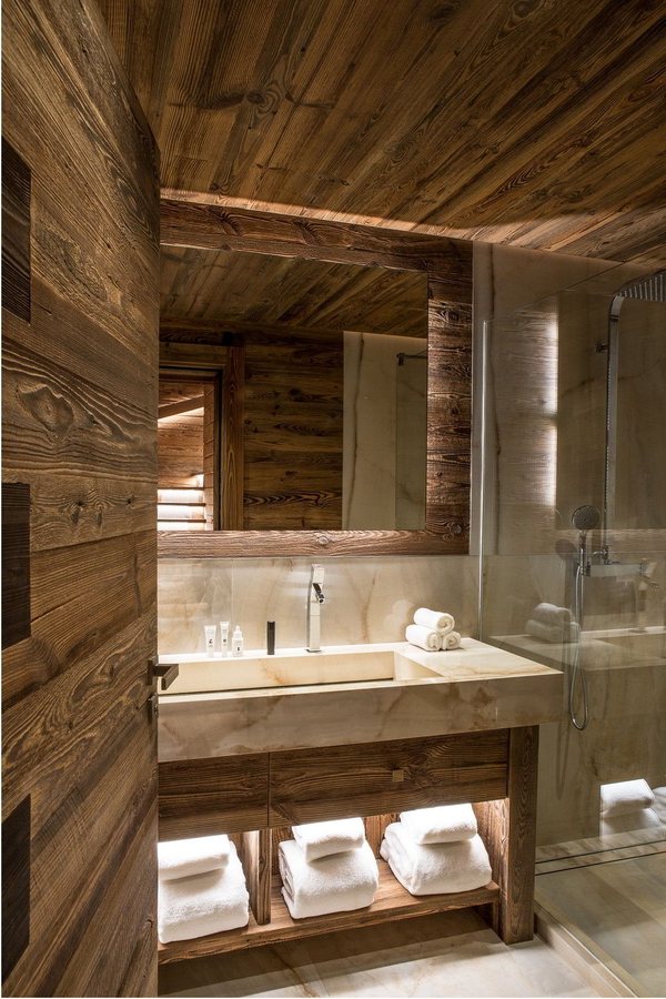 Refuge de la Traye — Bathroom
