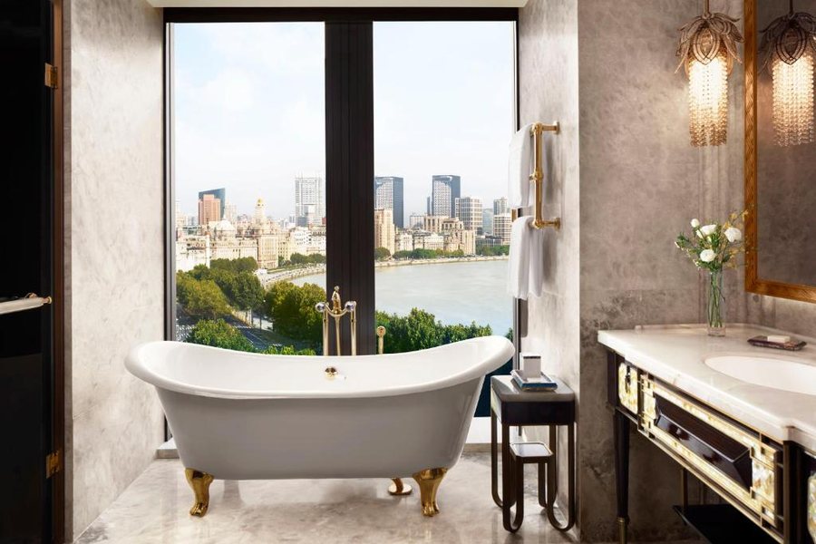 Regent Shanghai On The Bund — Bathroom