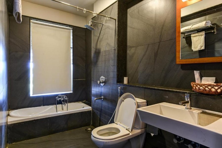 Regenta Resort Soma Vine Village — Bathroom