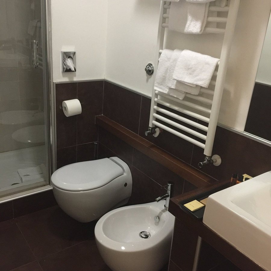 Relais Castrum Boccea — Bathroom